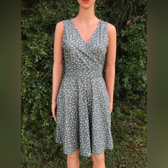 NWOT GUBERRY Floral Sleeveless Dress - Picture 11 of 15